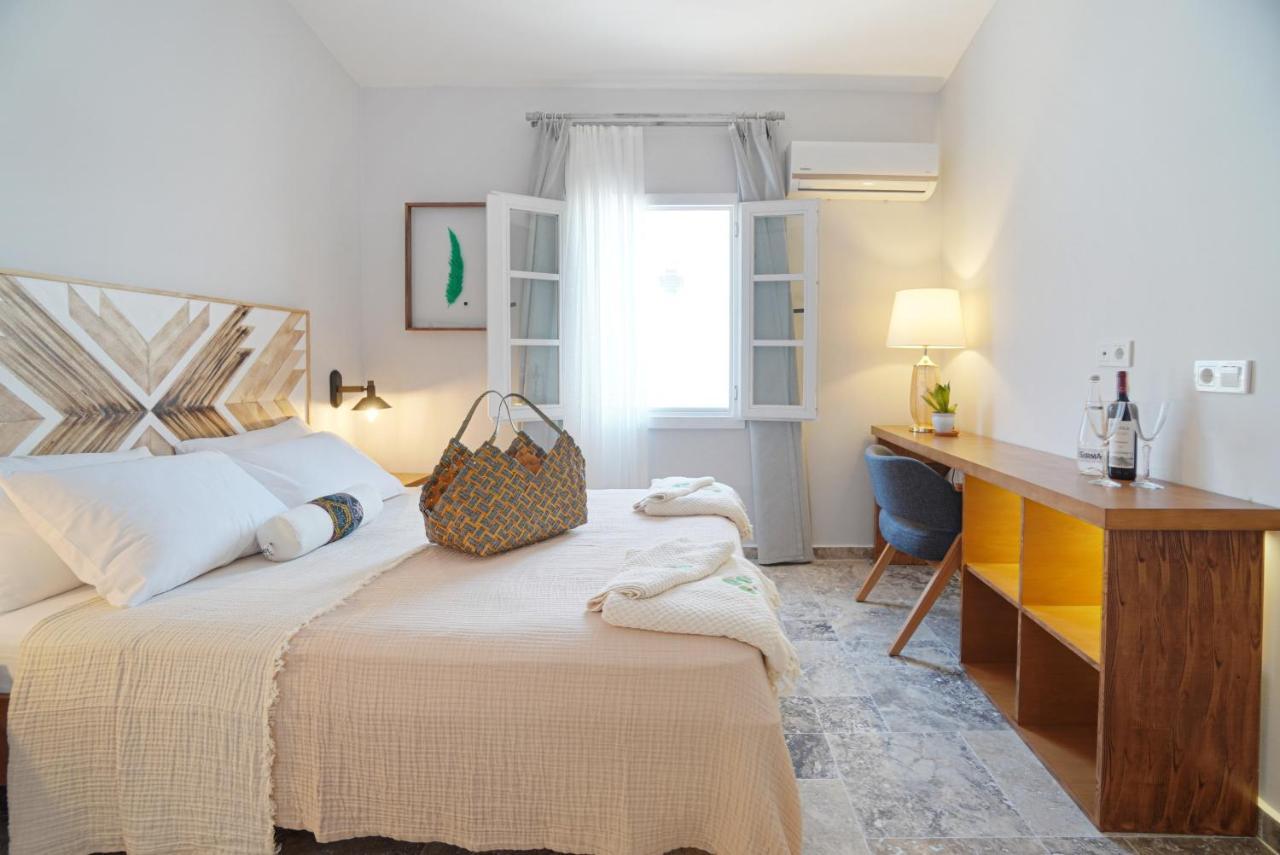 POM Alaçatı Boutique Otel Çeşme Exterior foto